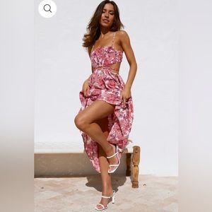 Hello Molly floral midi dress
